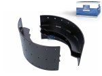 DT Spare Parts - Brake shoe kit - 2.40392