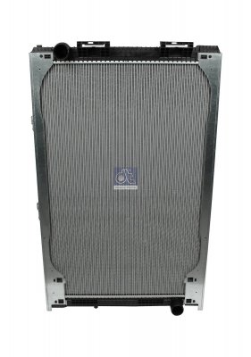 Radiator L: 1065 mm, W: 689 mm, T: 40 mm DT Spare Parts 3.16206