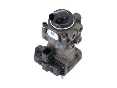 DT Spare Parts - Foot brake valve - 2.47063