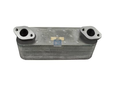 DT Spare Parts - Oil cooler - 4.61282