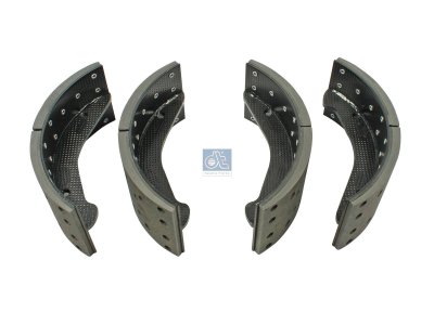 DT Spare Parts - Brake shoe kit - 7.92403