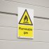 Sealey Warning Safety Sign - Flammable Gas - Rigid Plastic